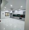 Bán nhà Yết Kiêu, 34m2, 5t, mt 5m, oto lùi cửa, ngõ thông, full nội thất, 9 tỉ