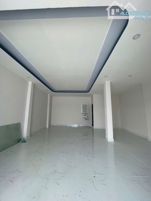 MẶT TIỀN KDC BÌNH HƯNG QUẬN 8 - DT NGON 6 x 20 - 5PN CHỈ 13 ĐỒNG