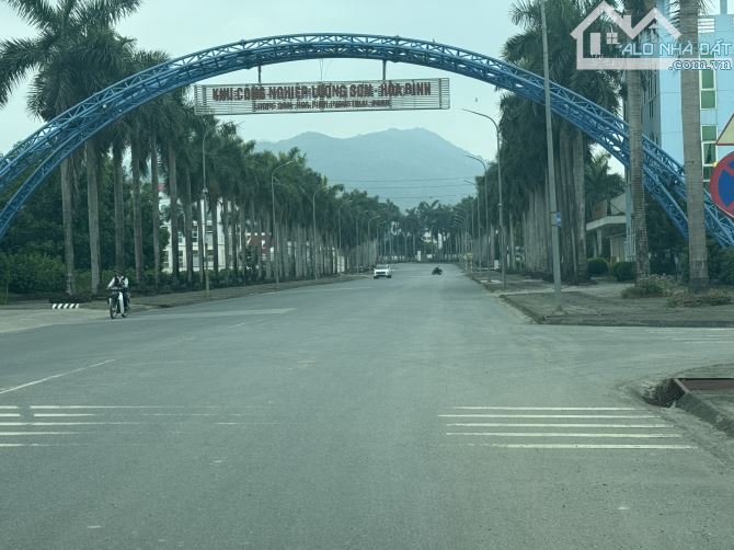 NHỈNH 1 TỶ/ 1 LÔ ĐẤT  NGAY TRUNG TÂM,HOÀ SƠN,  KD SẦM UẤT  –65M, MT 4M, HOÀ BÌNH 🔥