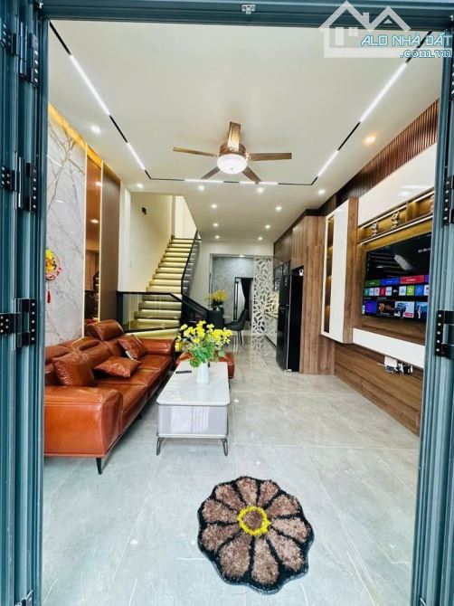 Chỉ 1tỷ890 sở hữu ngay 80m2 nhà ở Đặng Thúc Vịnh, Đông Thạnh, Hóc Môn Sổ Riêng - 2