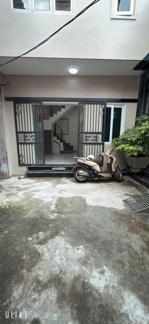 🏠 Bán nhà Phố Cấm 30m2 - 3 tầng - Sân rộng - 2.28 tỷ - 3