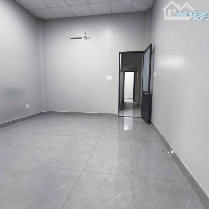 🏡 NHÀ 2 TẦNG MẶT TIỀN NGUYỄN THỊ THỬ – HÓC MÔN 💰 Chỉ 6.7 tỷ – DT 4x30m (120m²) - 5