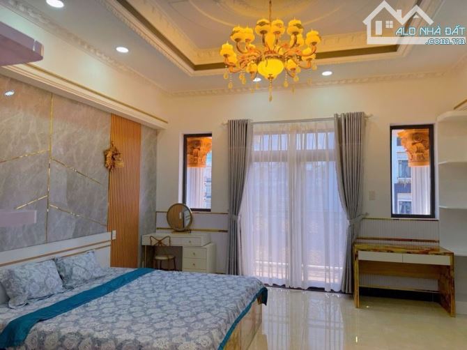 BÁN NHÀ HUỲNH THỊ ĐỒNG, NHÀ BÈ, 84M2, 4 TẦNG, ĐƯỜNG XE HƠI 20M, SỔ HỒNG RIÊNG, GIÁ 11 TỶ - 7