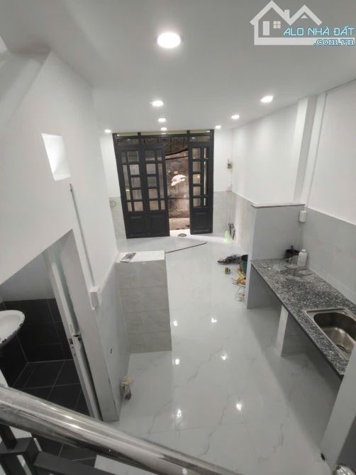 Nhà Dương Công Khi, 51m2, giá 1,65 tỷ, sổ hồng riêng