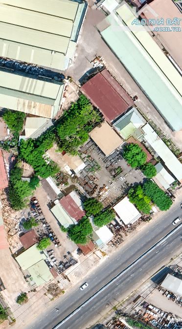 GẤP BÁN GIẢM 5 TỶ GIÁ MỚI 50 TỶ  ĐẤT MẶT TIỀN QL1A - DT 2020M - NGANG LỚN GẦN 40M - FULL T