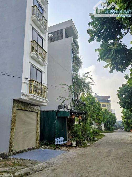Cho thuê nhà riêng tái định cư Tứ Hiệp 30m 6 tầng thang máy ô tô chạy vòng quanh 14 triệu - 4