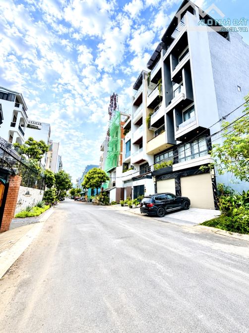 Bán Đất Quận 7_Ngay Lâm Văn Bền 93m2 - Khu xây dựng 7Tầng có Hầm,Đường nhựa 14m,nhỉnh 14tỷ - 2