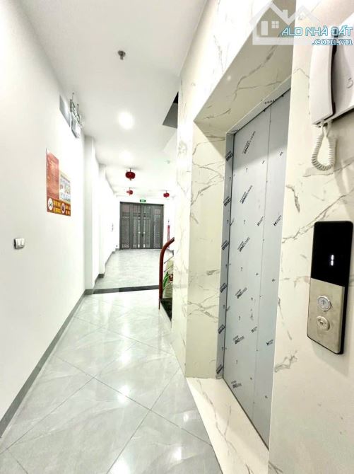 Cho thuê nhà riêng tái định cư Tứ Hiệp 30m 6 tầng thang máy ô tô chạy vòng quanh 14 triệu - 2