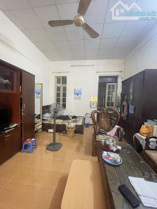 Bán Nhà Phố Nhà Chung Hoàn Kiếm 105m2-1T-2MT-2 Thoáng 37 Tỷ Phố Nhà Chung. - 2
