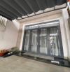 bán gấp căn nhà 100m2(5x20)giá chỉ 900 triệu tại Hóc Môn cách Vin Hóc Môn chỉ 500m shr