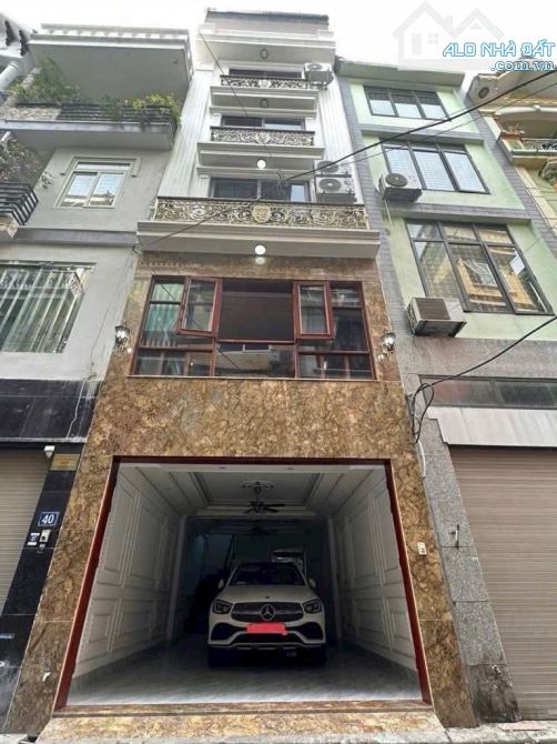 Chỉ 20 tỷ hơn, Bán nhà Xuân La, Tây Hồ - Phân lô - Ô tô tránh -52m2- 2 thoáng - Thang máy