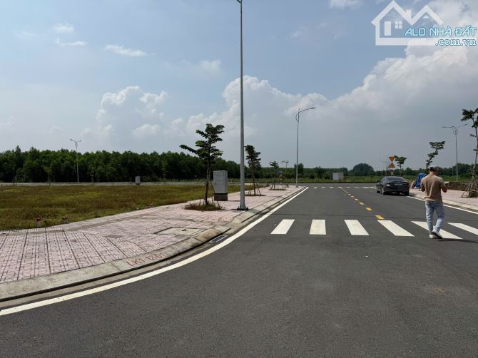 Bán đất sát sân bay Long Thành giá 9tr/m2 sổ sẵn công chứng ngay - 1