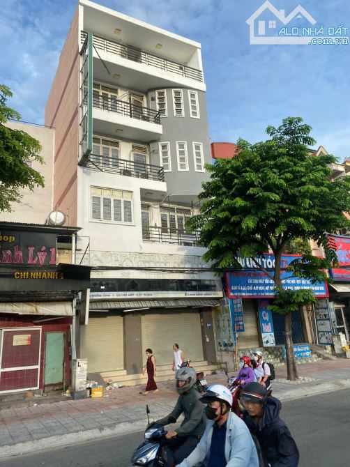 MẶT TIỀN ĐƯỜNG TRƯỜNG CHINH Q.12, NGANG 7m5 CỰC HIẾM, 1 TRỆT 4 LẦU HOÀN CÔNG ĐẦY ĐỦ - 2
