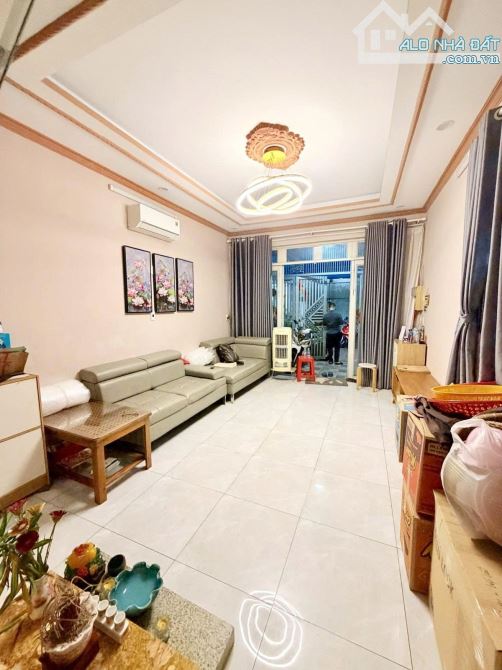 BÁN NHÀ 2 TẦNG 50M2 - HIỆP THÀNH 26 Q12 - HẺM XE HƠI - 4.56 TỶ - 2