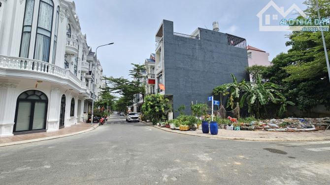 Bán lô góc 7.6x15.5m, đường D2 KDC Lộc Phát p. Thuận Giao - 3