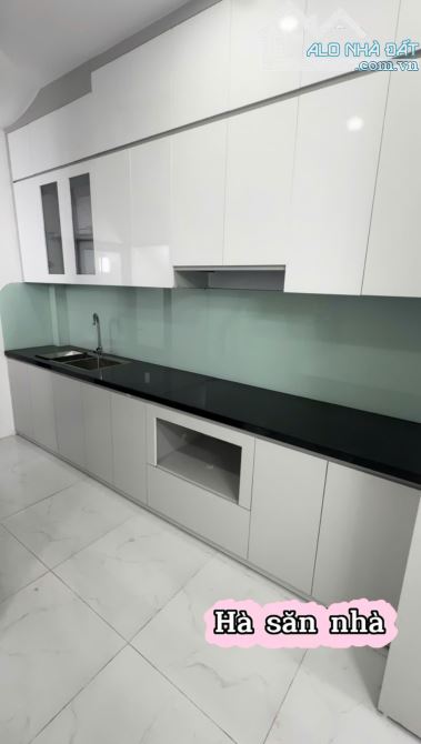 7.89 TỶ – NGAY NÚT GIAO TÂN MAI – NHÀ MỚI 5 TẦNG – MẶT TIỀN 4.7M - 4