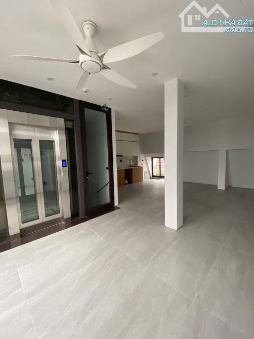 Cho thuê Him Lam Vạn Phúc 96m x 6 tầng 1 tum 60 triệu - 7