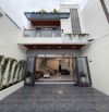 ĐỊNH CƯ NƯỚC NGOÀI CẦN BÁN NHÀ LẦU NGAY CÔNG AN PHƯỜNG. 5X21 SỔ HỒNG RIÊNG THỔ CƯ 100%
