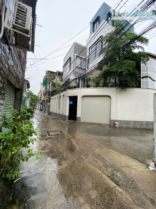 Bán nhà 7.9 tỷ /90m2 -1 triệt 1 lầu  đường Hồ Bá Phấn