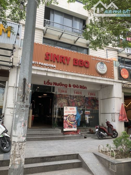 mặt phố HÀM NGHI diện tích 90m2 x 5 tầng- mặt tiền 7m- có thang máy-kd mọi mô hình giá 80t