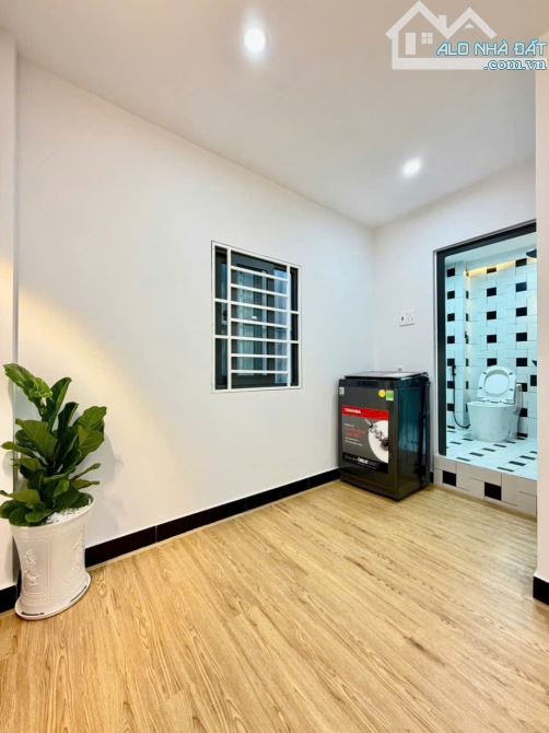 Cần bán nhà vị trí đắc địa mặt tiền Đào Tông Nguyên, Nhà bè, DT 5x14m. Giá 4,79 tỷ - 3