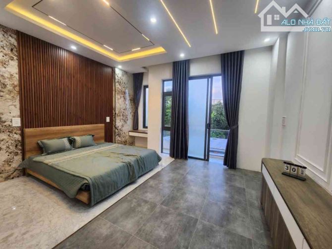 BÁN NHÀ ĐẸP 3T BÀU CẦU 28 GIẢ CỰC TỐT SO VỚI KHU VỰC  - 5,X TỶ - 3