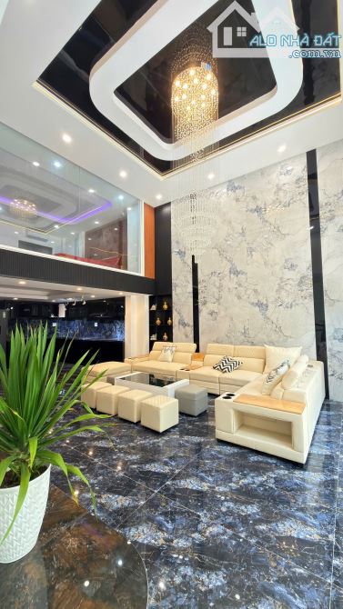 🔥HẠ SÂU 500 TRIỆU BIỆT THỰ CÓ HỒ BƠI GỐC NGÃ TƯ 2MK OTO 5M TT HẢI CHÂU 8.XTỶ - 6