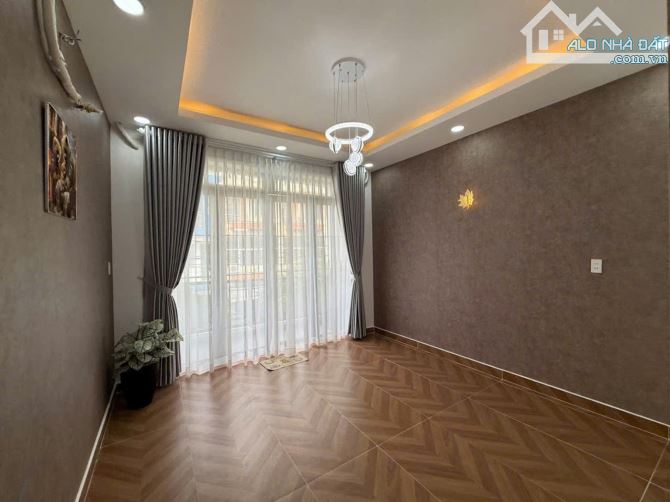 Bán Nhà MT Đường Số 11 KDC Bình Hưng - 4m x 18m - 72m2 - 1 TrệT 2 Lầu - Nhà Mới Đẹp - 8