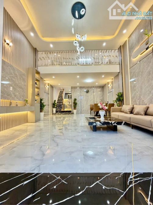 Cần bán nhà vị trí đắc địa mặt tiền Đào Tông Nguyên, Nhà bè, DT 5x14m. Giá 4,79 tỷ - 9