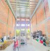 Cho thuê nhà 500 m2 đường 3/2 tiện có sân rộng 20 triệu