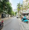 Tôi cần bán căn chung cư Vườn Đào Tây Hồ. Sổ đỏ 60m2 là căn TK đẹp. Giá 90 triệu/1m2.
