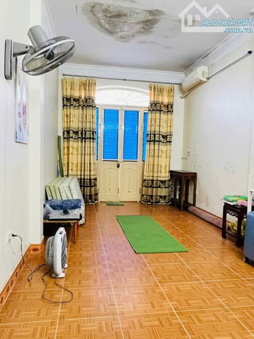 DUY NHẤT CĂN NHÀ  ĐƯỜNG HÙNG VƯƠNG – THƯỢNG LÝ – HỒNG BÀNG - 2