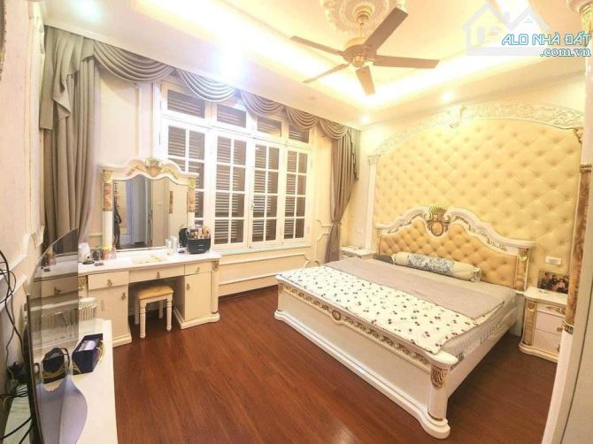 BÁN NHÀ MẶT PHỐ ĐÊ LA THÀNH, LÔ GÓC 3 THOÁNG, 74M2, 8 TẦNG THANG MÁY, 57 TỶ. - 2