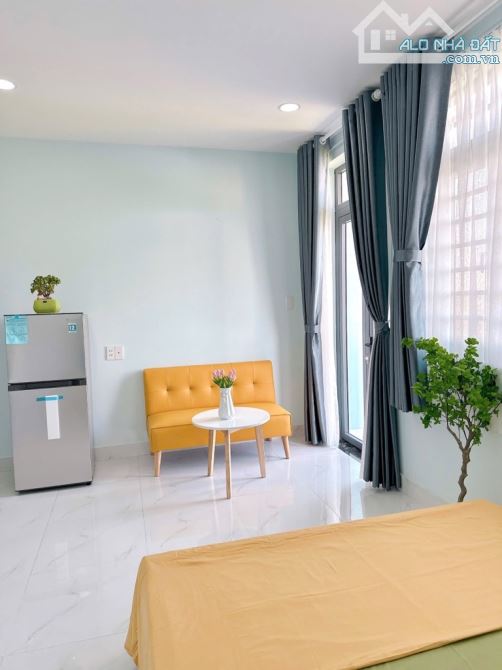 Nhà khu đường 12B Khang Điền. DT: 100m2 - 5 Tầng. Giá: 9,9 Tỷ