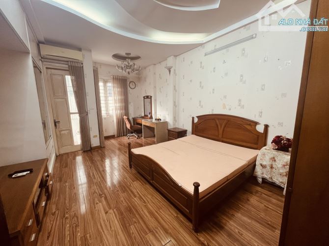Cho thuê nhà VOV Mễ Trì Lương Thế Vinh DT 60m x 4 tầng, đủ đồ ôtô đỗ giá thuê 18tr/th - 1