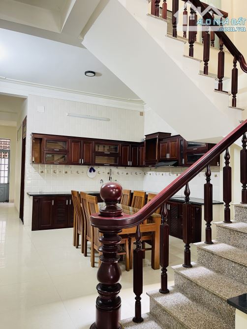 Cho thuê nhà 3 tầng đường 7,5m HỒ TRUNG LƯỢNG - HÒA XUÂN - hướng Tây Nam - 1