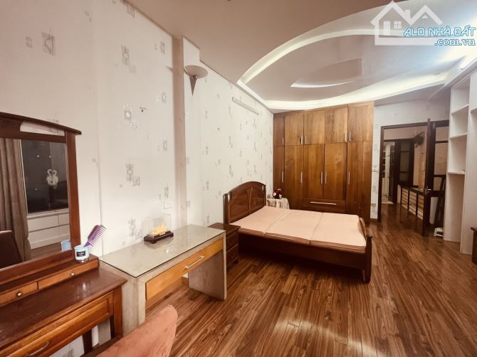 Cho thuê nhà VOV Mễ Trì Lương Thế Vinh DT 60m x 4 tầng, đủ đồ ôtô đỗ giá thuê 18tr/th - 2