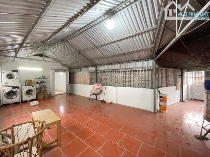 Nhà tại Đông Dư - 86m2 - Có sân vườn - Chủ thành đạt - Đầy đủ nội thất - 2