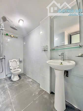 Cho Thuê CCMN 121 Tây Mỗ Nam Từ Liêm 30m2 Gác Xép Studio Cửa Sổ Ban Công Thang Máy Full Đồ - 2