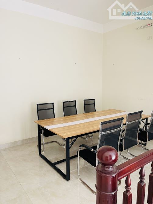 Cho thuê nhà 3 tầng đường 7,5m HỒ TRUNG LƯỢNG - HÒA XUÂN - hướng Tây Nam - 3