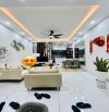 Bán nhà PHỐ VỌNG 43m2, 5 tầng, 5m MT, Nhà Đẹp Như Mới, Full Nội Thất Xịn, Ô Tô Đỗ Cổng