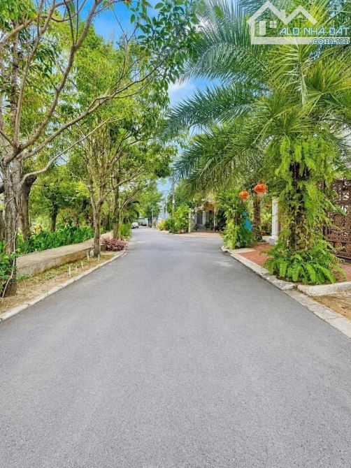 BÁN LÔ ĐẤT BIỆT THỰ KDC NAM LONG PHÚ THUẬN Q7, VIEW SÔNG + CÔNG VIÊN. 8x20M GÍA: 19 tỷ TL.