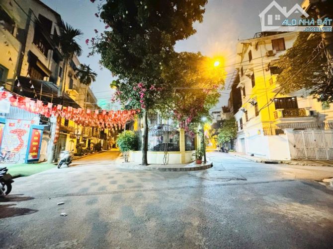 BIỆT THỰ  KĐT ĐẠI KIM - LÔ GÓC 3 MẶT TIỀN, 210M2, 4 TẦNG, CHỈ 56.98 TỶ
