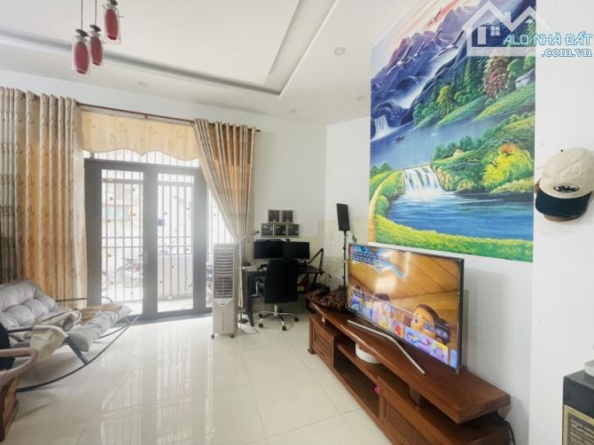 🔥 NHÀ 2 TẦNG TÔN ĐẢN GẦN MẶT TIỀN – CHỈ 3,75 TỶ 🔥