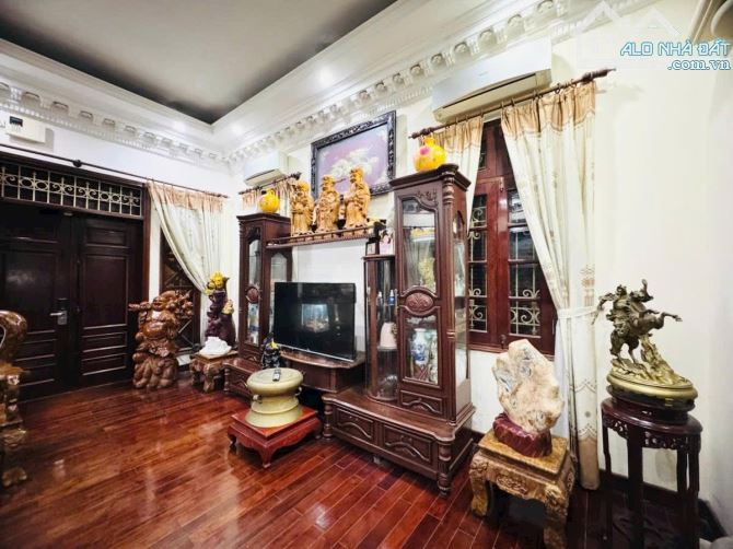 BIỆT THỰ  KĐT ĐẠI KIM - LÔ GÓC 3 MẶT TIỀN, 210M2, 4 TẦNG, CHỈ 56.98 TỶ - 1