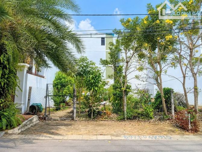 BÁN LÔ ĐẤT BIỆT THỰ KDC NAM LONG PHÚ THUẬN Q7, VIEW SÔNG + CÔNG VIÊN. 8x20M GÍA: 19 tỷ TL. - 2