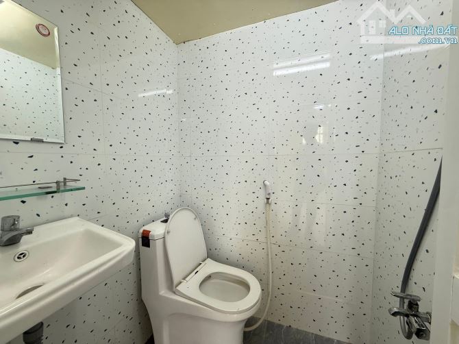 Dãy trọ gần chợ Phước Thạnh, xã Phước Thạnh, Củ Chi 219.9m2, sổ hồng riêng, giá 1tỷ1 - 3