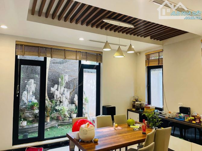 Biệt thự KĐT Linh Đàm, Vỉa hè sạch đẹp, Hàng xóm tinh hoa, 200m², 4T, MT 10m, Giá 71.8 tỷ. - 3