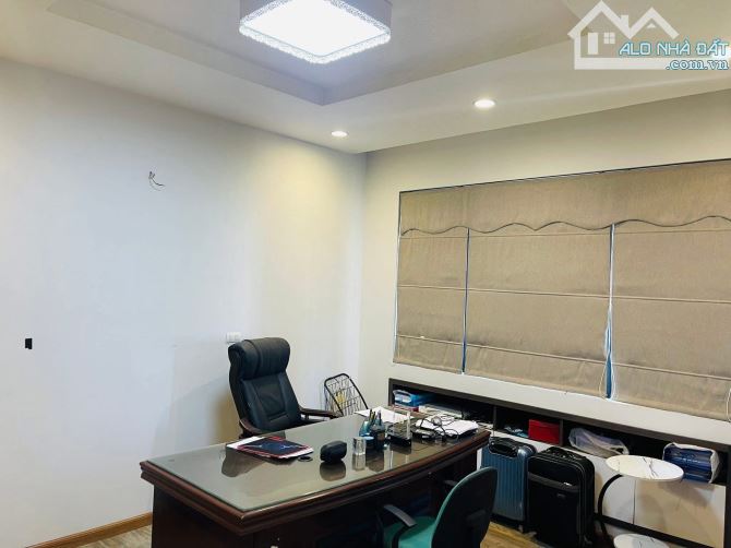 Biệt thự KĐT Linh Đàm, Vỉa hè sạch đẹp, Hàng xóm tinh hoa, 200m², 4T, MT 10m, Giá 71.8 tỷ. - 5