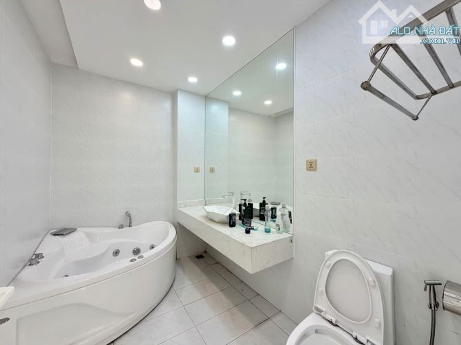 GIẢM SỐC!Từ 14.2 tỷ về 12.5 tỷ - Xe Hơi Ngủ Nhà - Bùi Đình Tuý, Bình Thạnh - 4 Tầng - 78m2 - 6